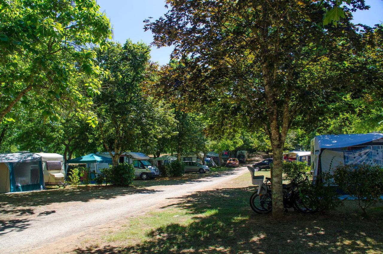 Camping Paradis De Maillac Sainte-Nathalène 外观 照片